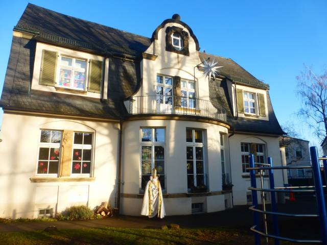 l_p1220282 Kita Unter dem Regenbogen – Neuigkeiten - Der Nikolaus ist hier ...